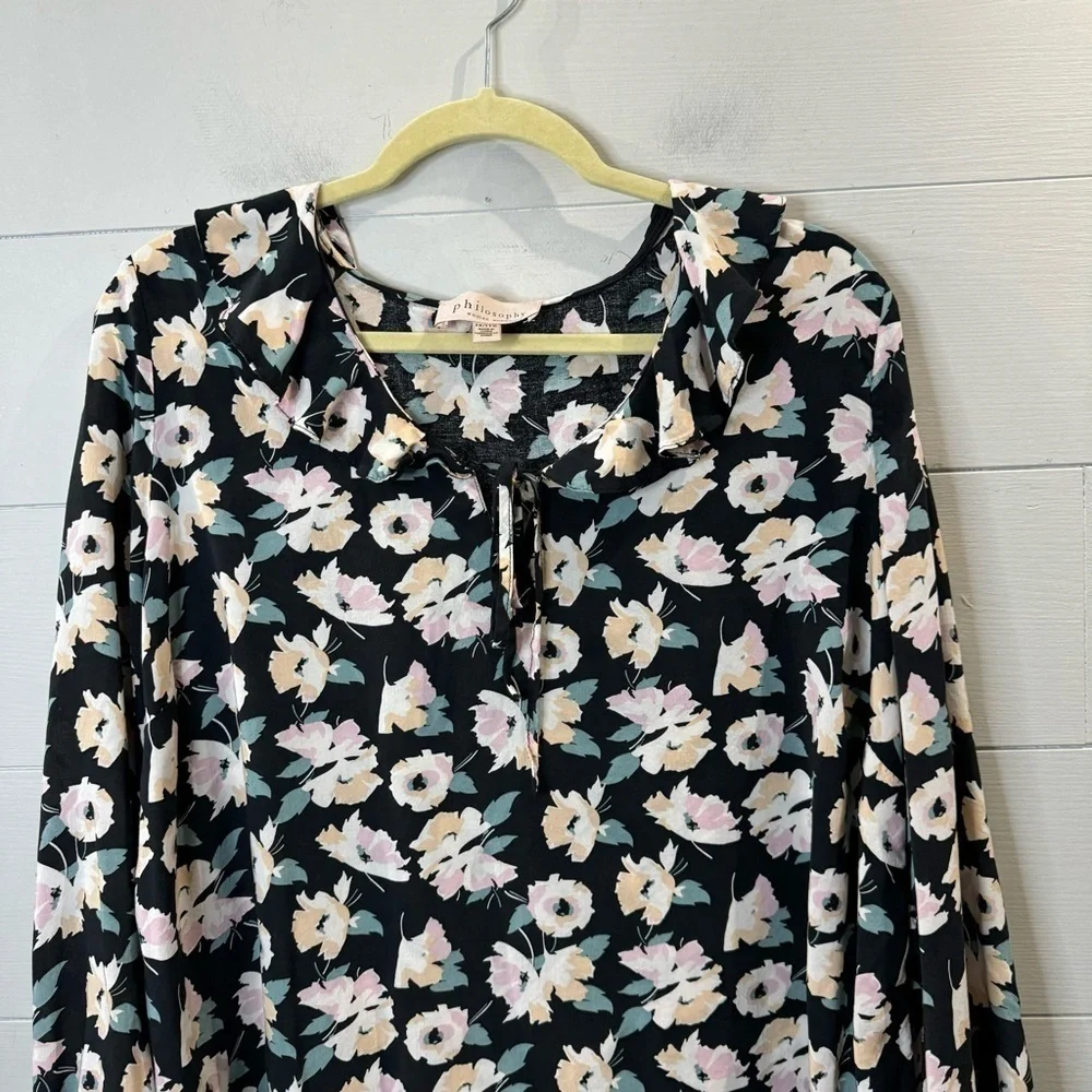Philosophy | Women's Floral Lightweight Breathable Top Size 2X - Picture 2 of 8